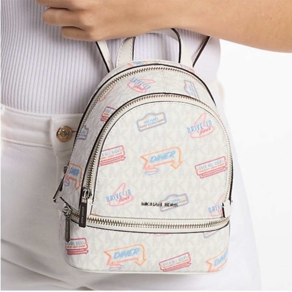 Michael Kors Rhea Extra-Small convertible Backpack Crossbody Optic White - Picture 3 of 11